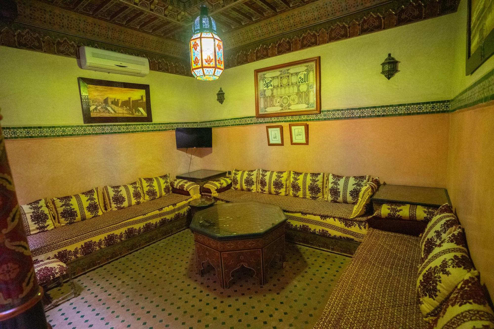 Riad Kamal Luxe Authentique Avec 3 Piscines Au Coeur De Marrakech (Adults Only) 马拉喀什 外观 照片